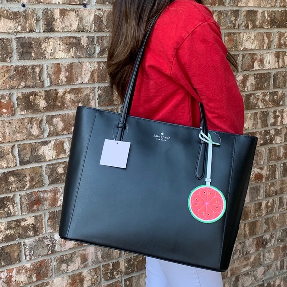 kate spade Handbags - Kate Spade Large Tote
